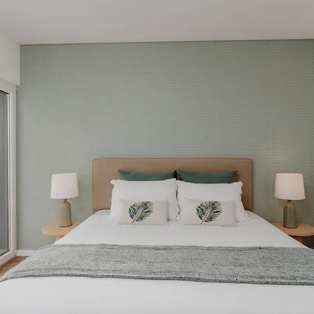 Silver Coast Sunset View فيلة اتوغويه ده باليه