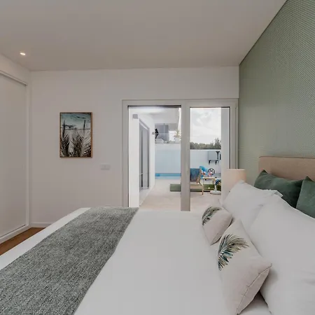 Silver Coast Sunset View *